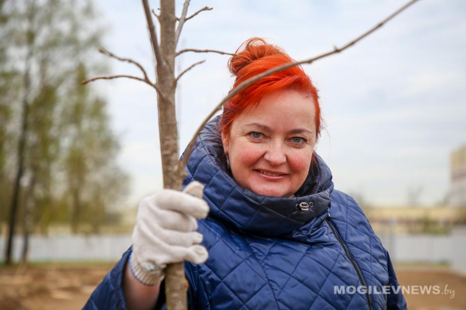  Анатолий Исаченко: «Проведение субботников объединяет людей, ведь в первую очередь мы делаем это все для себя». Фото