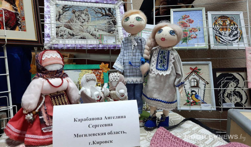 Могилевский областной центр народного творчества. Выставка декоративного искусства. Картинка выставка изобразительного прикладного искусства инвалидов.
