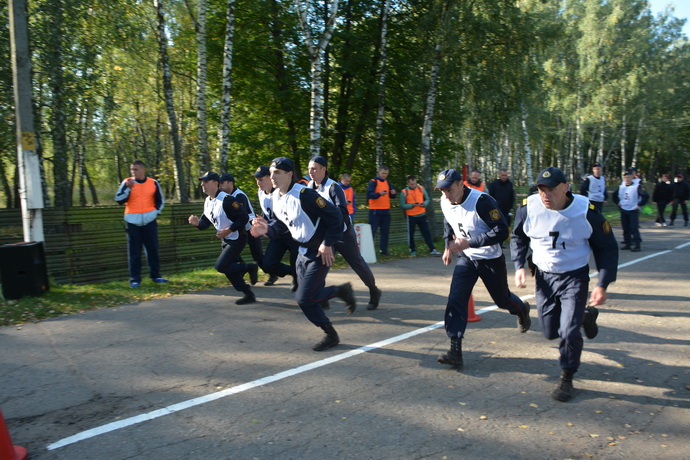Республиканский смотр-конкурс профмастерства сотрудников патрульной службы милиции и ОМОН проходит в Могилеве. Фото