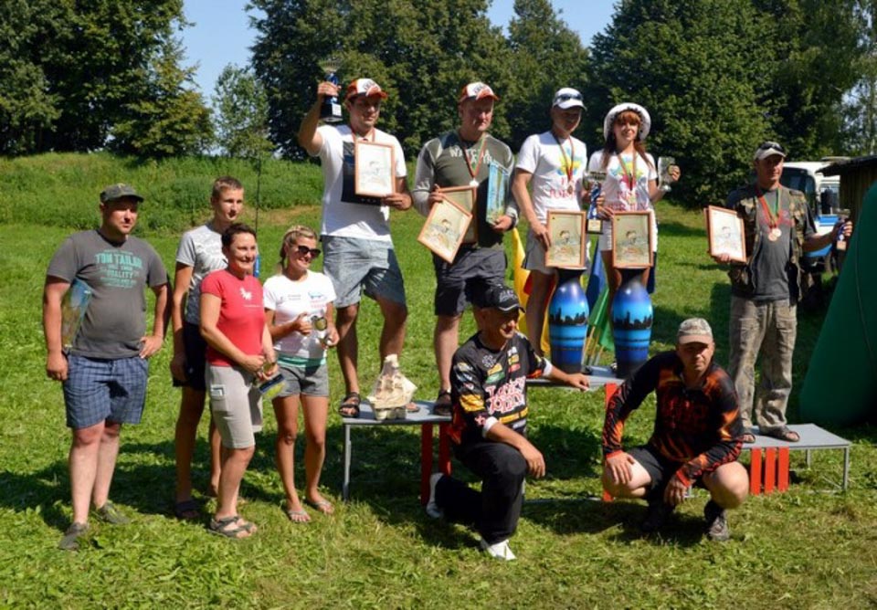 В Горецком районе прошел турнир по ловле рыбы спиннингом с лодок. Фото
