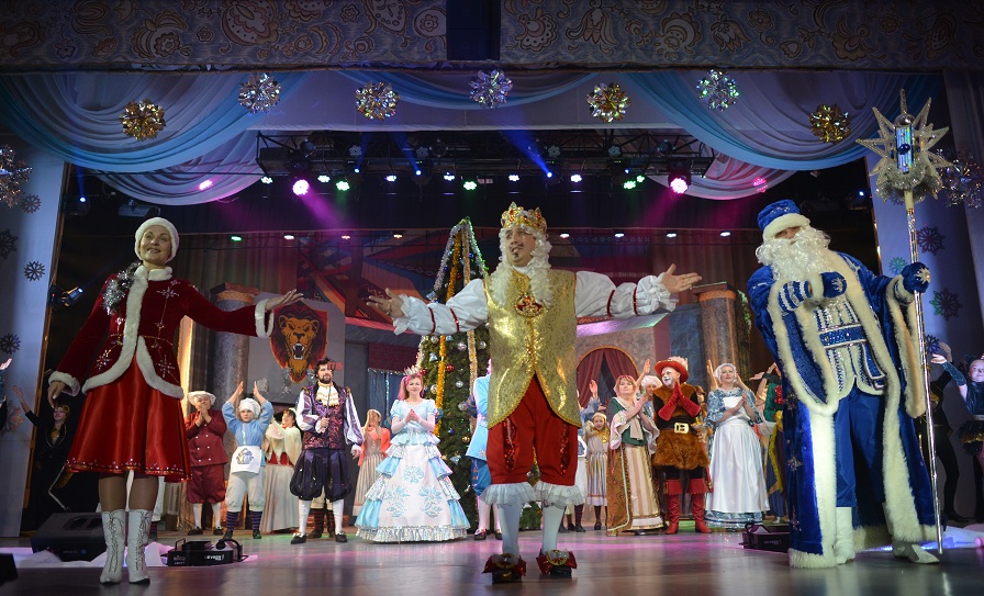 Более 500 ребят соберет главная елка Могилевской области 27 декабря