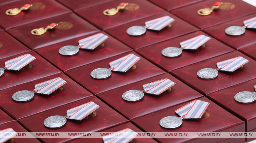 Госнаград и благодарностей Президента Беларуси удостоены представители различных сфер