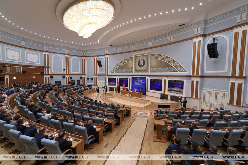 Лукашенко обратился к депутатам Палаты представителей и членам Совета Республики Национального собрания шестого и седьмого созывов