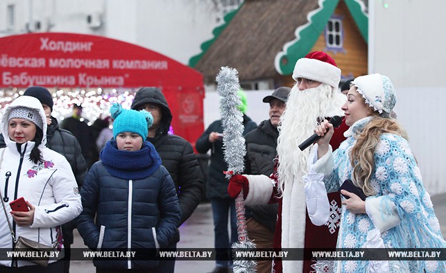 Музыкально-игровая программа "В гостях у Бабушкиной крынки" прошла в Могилеве. Фото