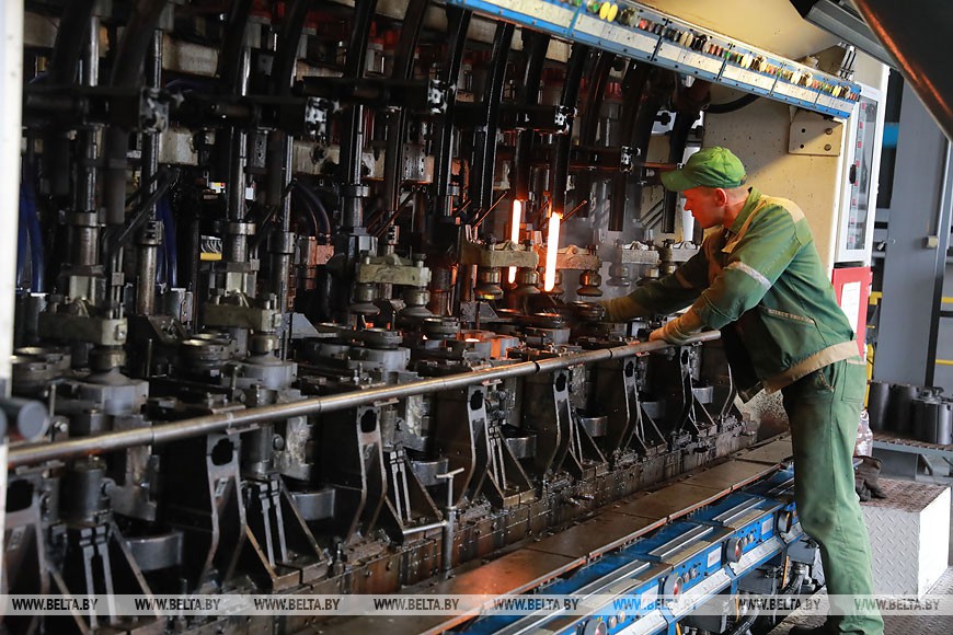 В Елизово запустили модернизированное производство стеклотары