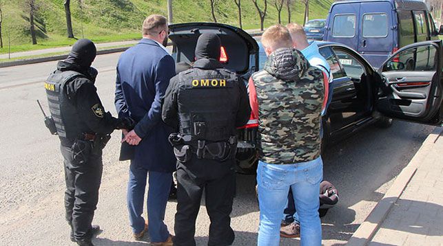 Замгендиректора "Белшины" задержан по подозрению в получении взятки. Видео