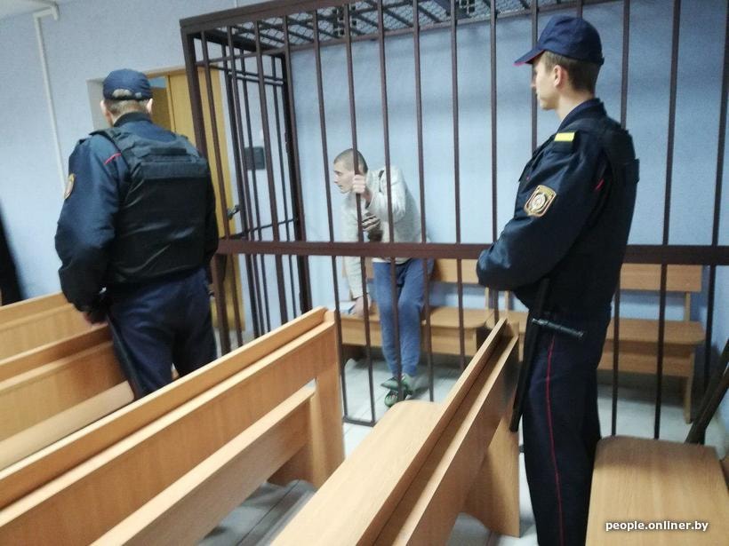 Пытавшийся ограбить банк в Могилеве приговорен к 15 годам лишения свободы. Видео