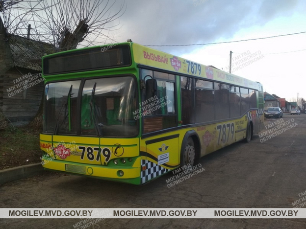 В автобусе в  Бобруйске упала пассажирка – у нее перелом со смещением