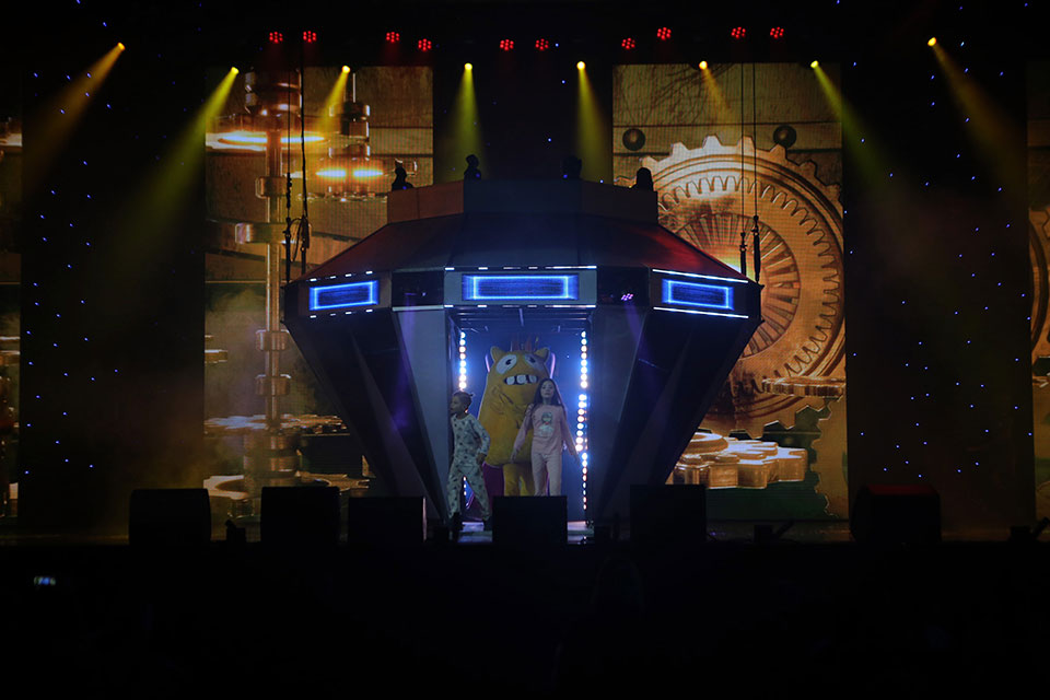 Новогоднее шоу Бонстиков в "Минск-Арене" собрало почти 9 тысяч зрителей из всех регионов Беларуси!