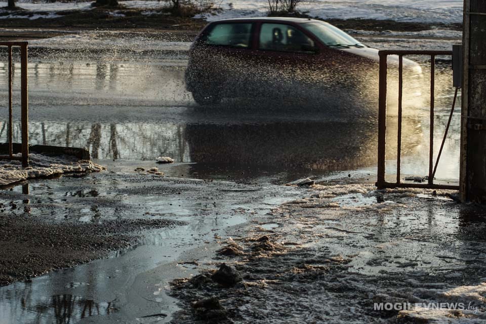 Землепользователи обязаны самостоятельно защитить свои участки и постройки от подтопления - Моггорисполком