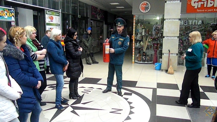 Безопасность торговых центров и крупных торгово-развлекательных объектов Могилева и Бобруйска проверяют работники МЧС