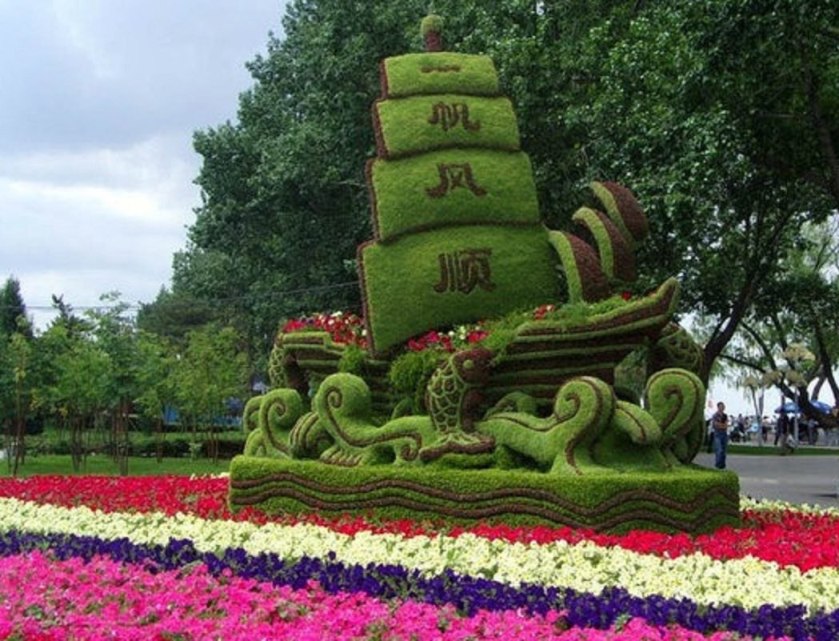 Цветочный корабль в 4,5 метра появится в Горках