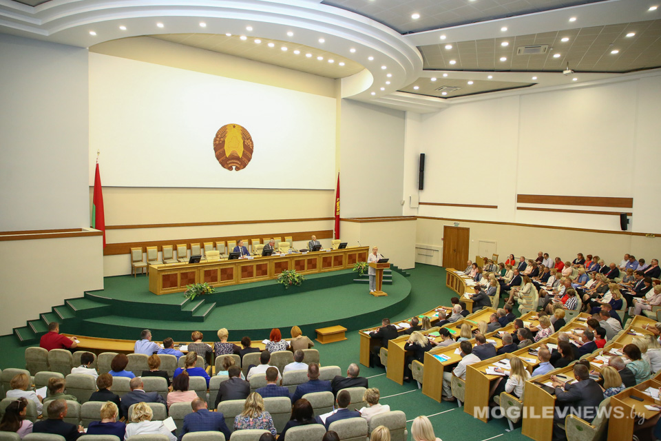 О нововведениях и изменениях избирательной кампании рассказала на семинаре-совещании Лидия Ермошина. Фото
