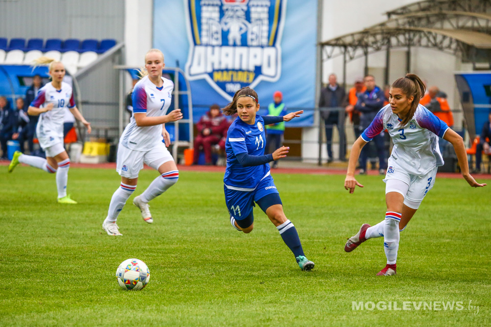 Сборная Беларуси (U-17) уступила исландским футболисткам в отборочном раунде чемпионата Европы. Фото