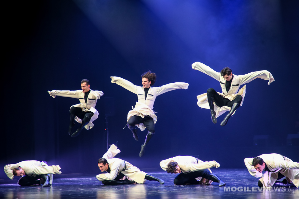 Национальный балет Грузии «Сухишвили» выступил в Могилеве. Фото
