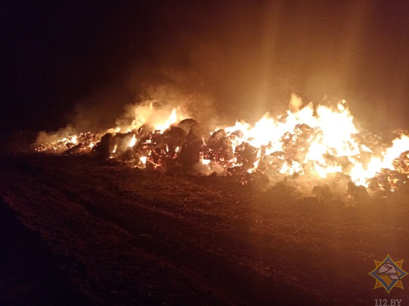 30 тонн соломы уничтожил пожар в Кировском районе