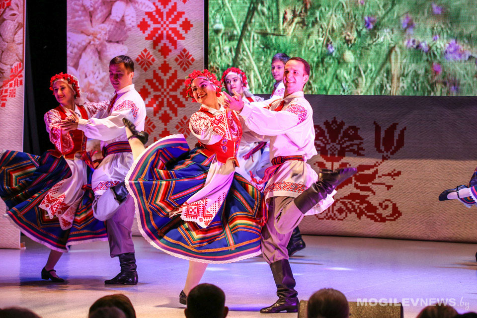 Могилевский  центр народного творчества и культурно-просветительской работы отметил 80-летие. Фото