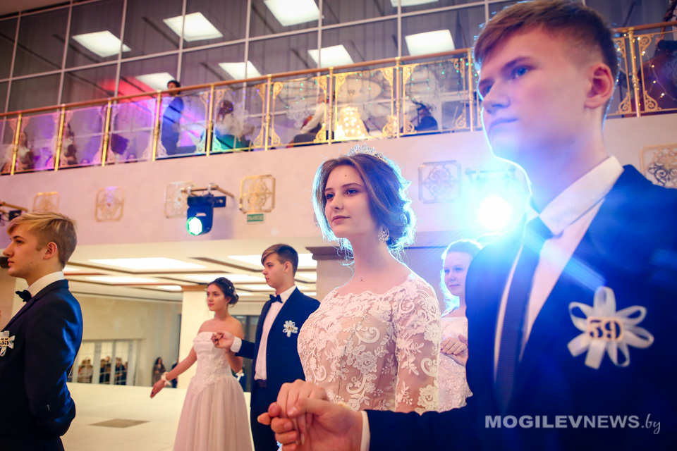 Новогодний бал для одаренной молодежи прошел в Могилеве. Фото