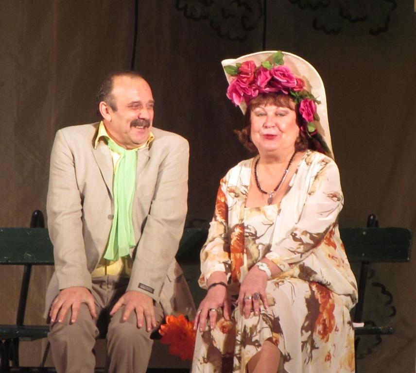 Московский театр современной комедии представит в Бобруйске комедию «Чужая жена»