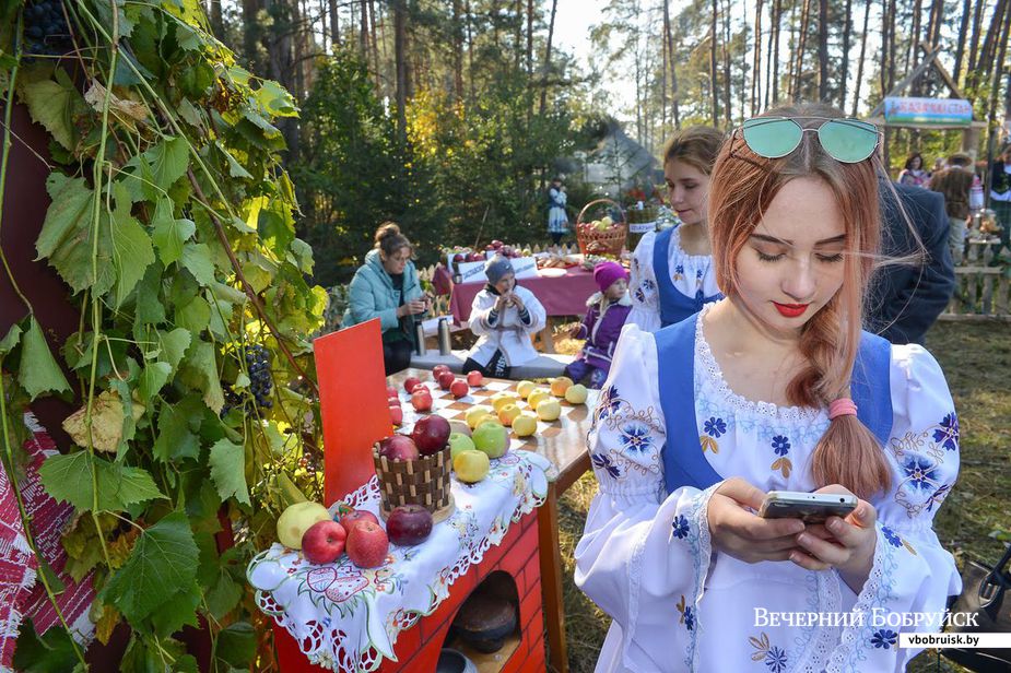 Фестиваль «Глушанский хуторок» объединил мастеров семи районов Могилевщины. Фото