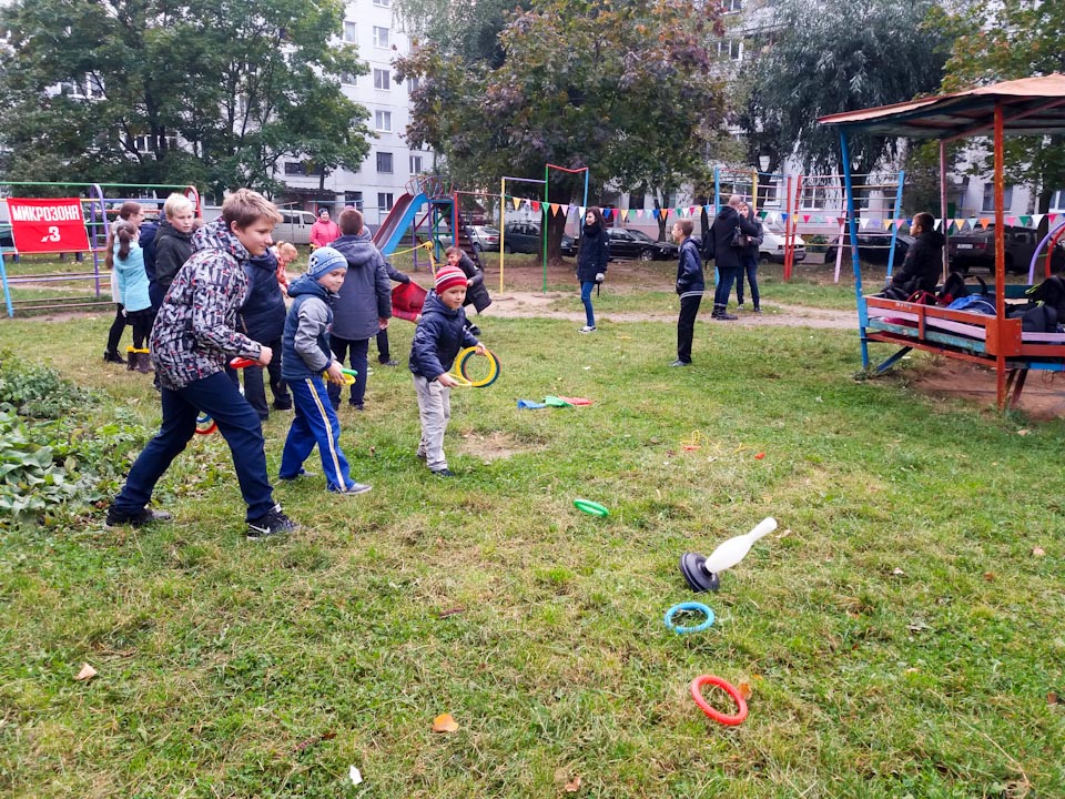 Праздник двора прошел в районе улицы Гоголя в Могилеве. Фото
