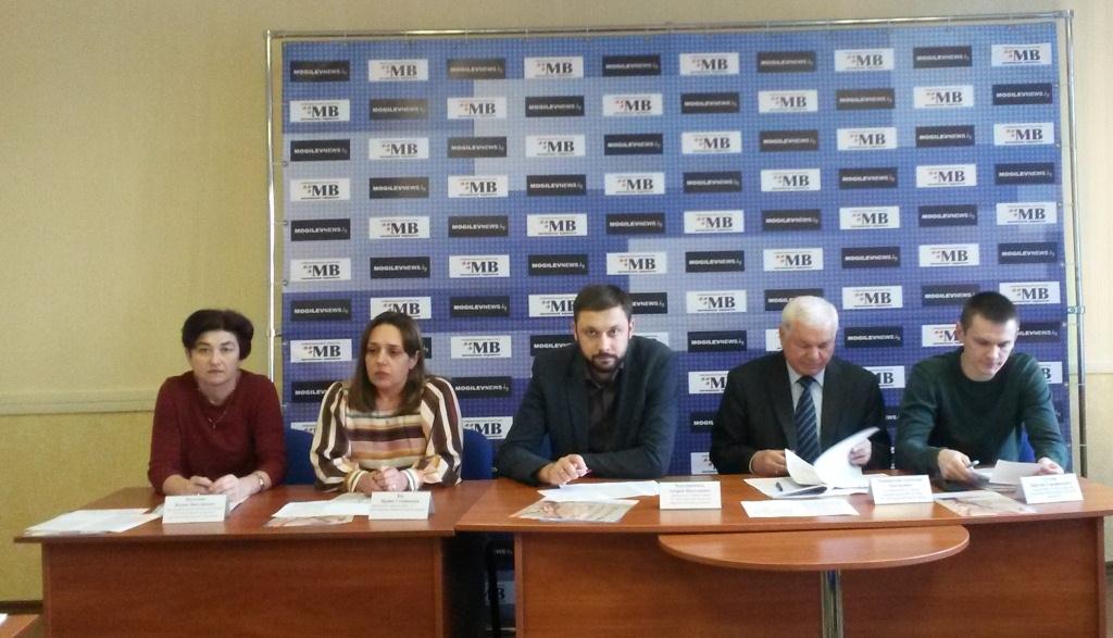 Тематическая встреча с медиками накануне Всемирного дня борьбы со СПИДом прошла в пресс-центре информагентства «МВ»