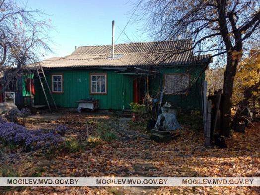 Об инциденте в Чаусах, где сельчанин пытался взять в заложницы женщину, рассказали на ОНТ. Видео
