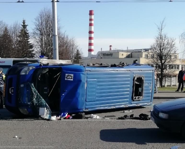 Уголовное дело возбуждено по факту аварии с маршруткой и грузовиком в Могилеве