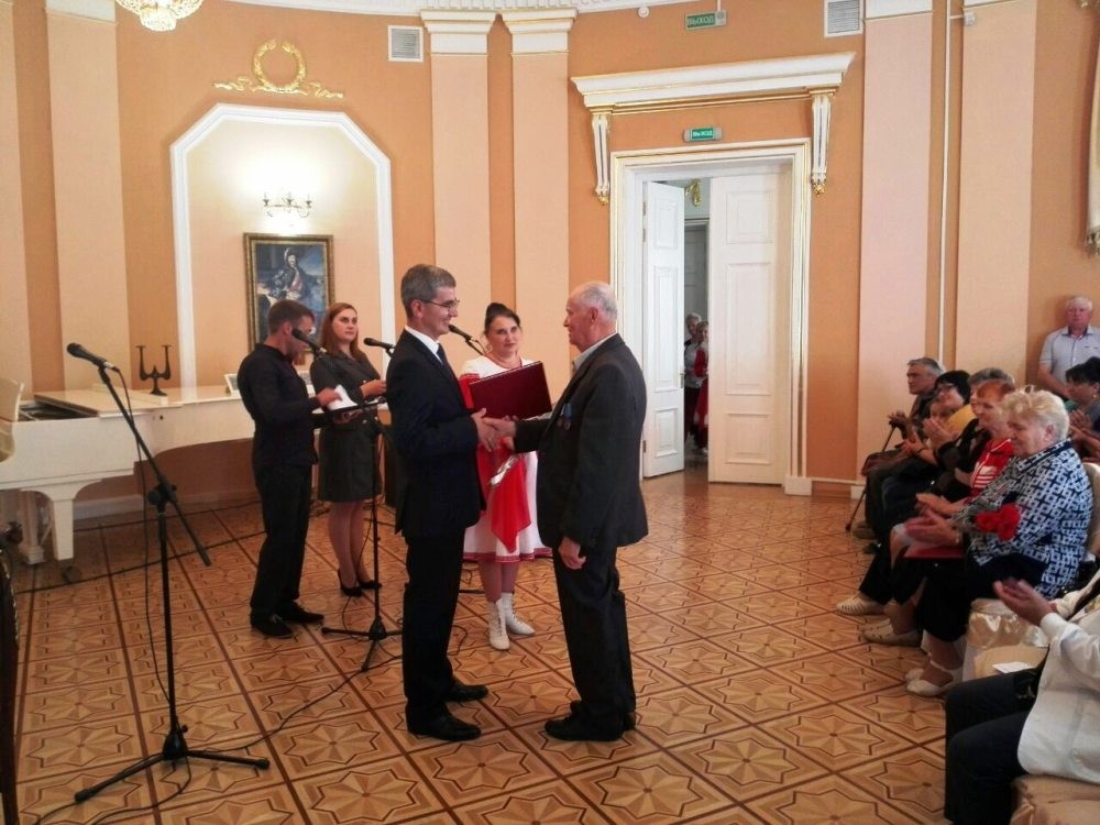 Юбилейная встреча с коллективом и ветеранами производства резиновых изделий прошла в Кричеве