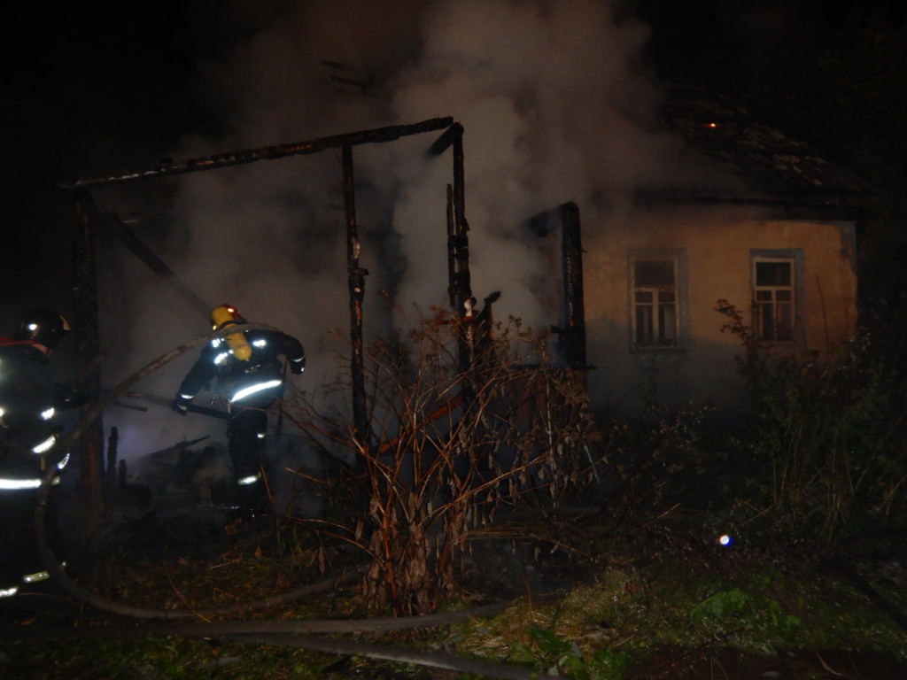 Ночью в Могилеве горел нежилой дом