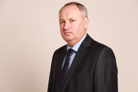 Руководство "Днепра" не приняло отставку главного тренера