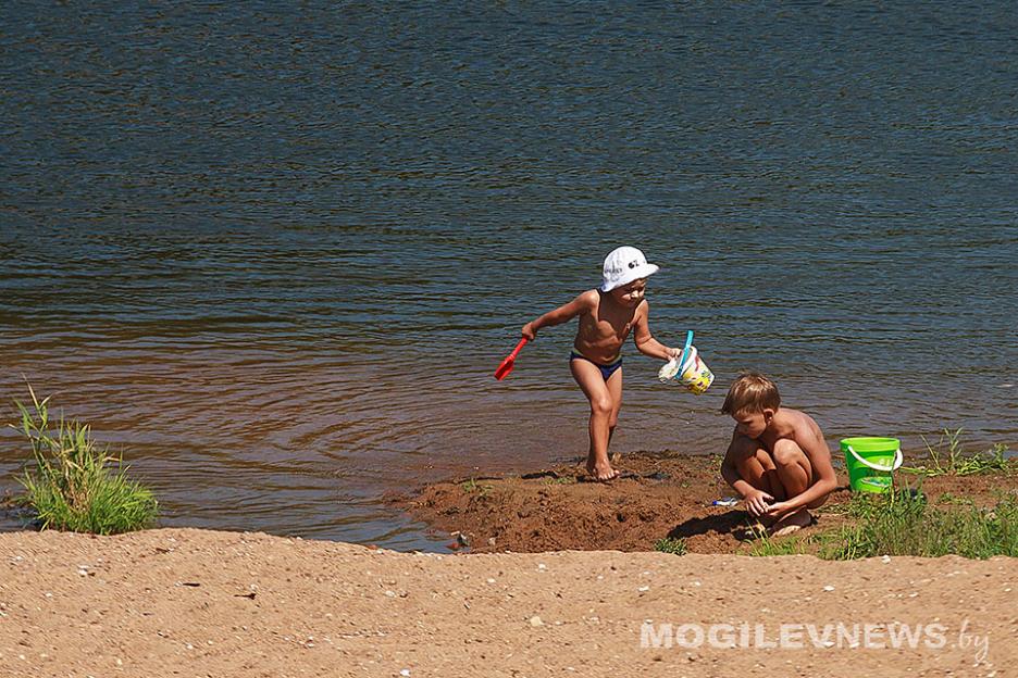 Купание детей и взрослых приостановлено на двух водоемах Могилева
