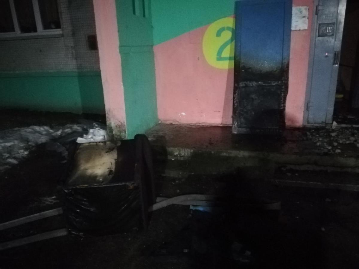 Пожар в девятиэтажке случился ночью в Бобруйске - виновных устанавливают