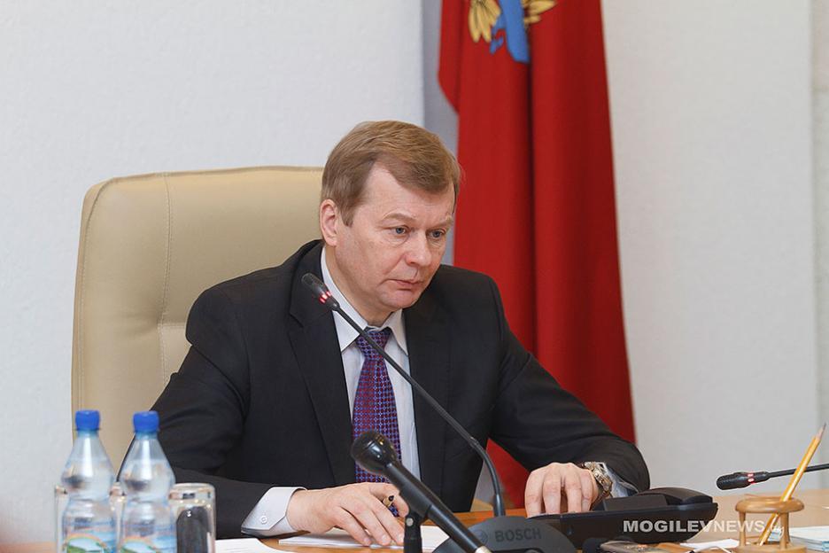 Cпектр вопросов на «прямую линию» в Могоблисполкоме: от замора рыбы до неработающего домофона