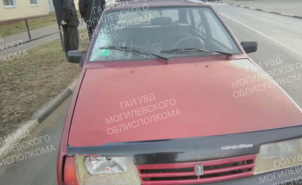 «ВАЗ» в Дрибине сбил пешехода