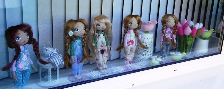 Выставка игрушек ручной работы открылась в могилевской библиотеке