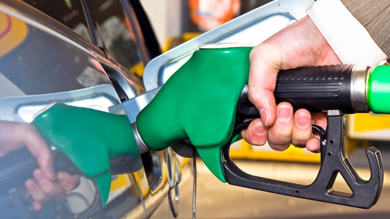 Автомобильное топливо подорожало в Беларуси со 2 июня