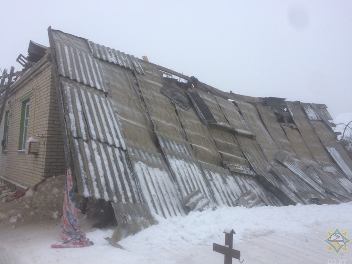В частном доме в  Горках обрушилась кровля