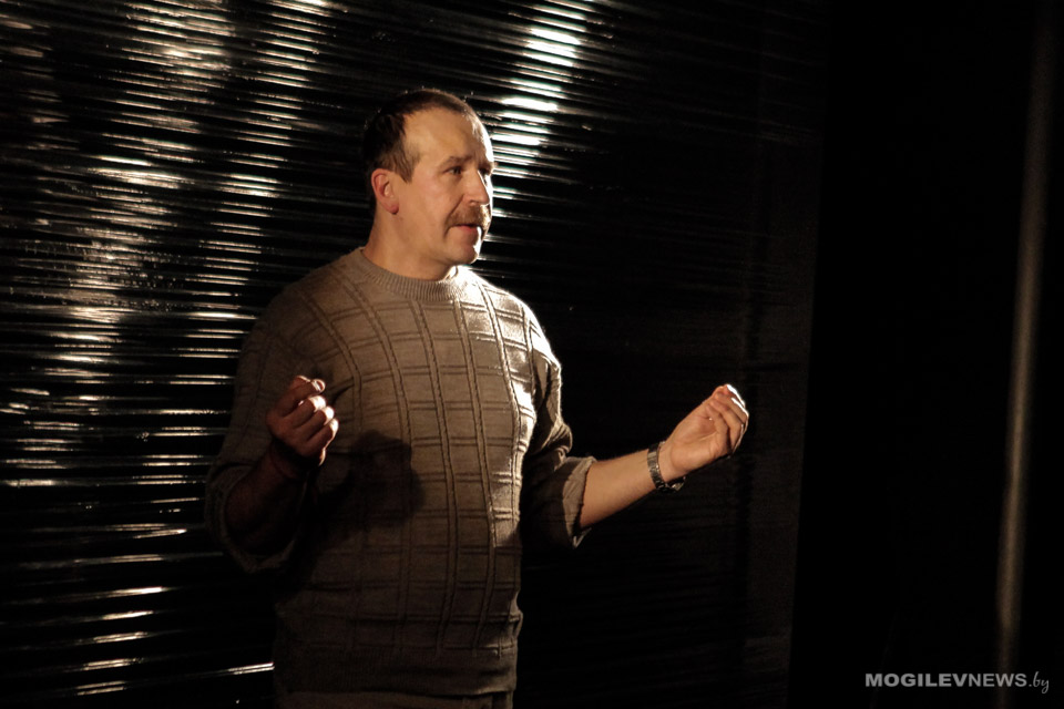 Режиссер и актер Могилевского драмтеатра Владимир Петрович поставил спектакль в Гомеле