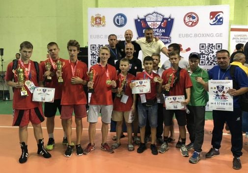 Представители Могилевщины выиграли две «бронзы» на чемпионате Европы по боксу среди школьников