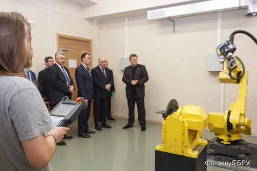 Заместитель госсекретаря Союзного государства ознакомился с возможностями БРУ