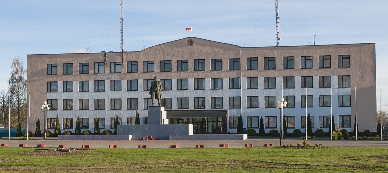 На выездном заседании облисполкома в Черикове проанализировано развитие юго-восточных районов области