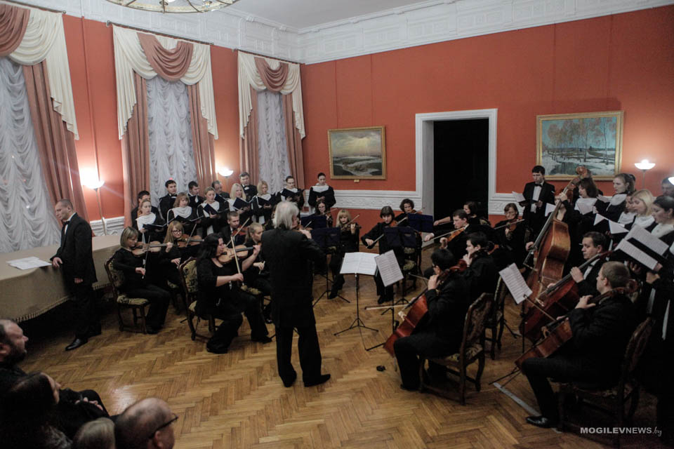 Новую программу «Бах и сыновья» готовит Могилевская городская капелла