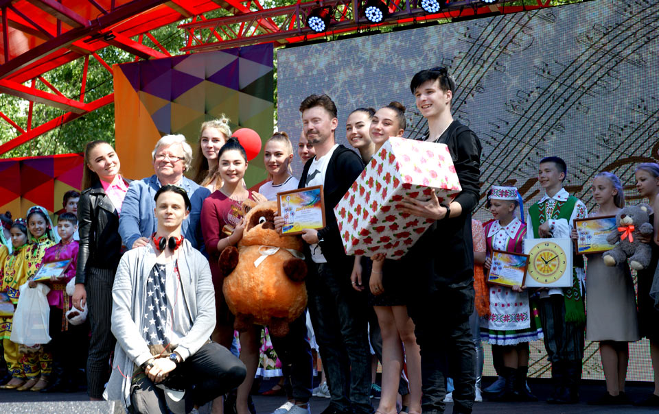 Гран-при XVIII Международного фестиваля детского творчества «Золотая пчелка»  получили представители Беларуси. Фото