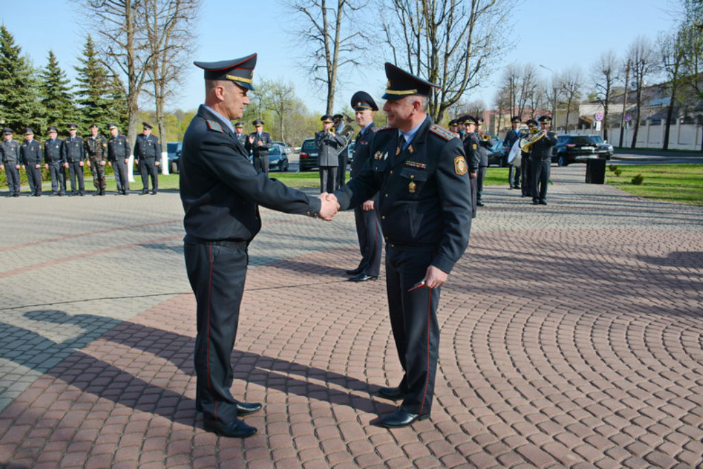 Медали «За безупречную службу» вручили милиционерам в Могилеве