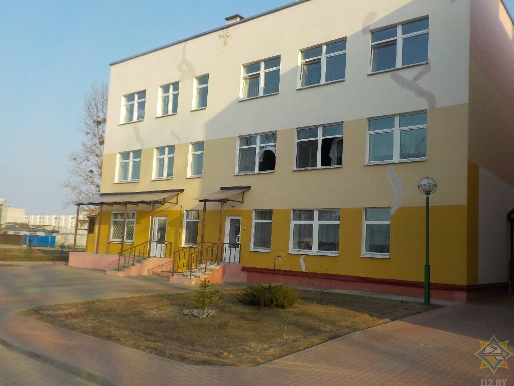 Из-за пожара в детском саду Бобруйска эвакуировали детей и взрослых