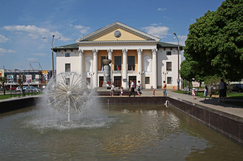 Погода на выходных: жара ослабнет в воскресенье, в субботу до +30 С