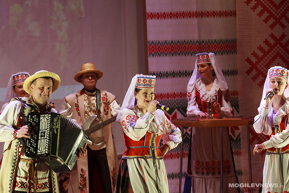 Могилевский методический центр народного творчества и культурно-просветительной работы отмечает  80-летний юбилей