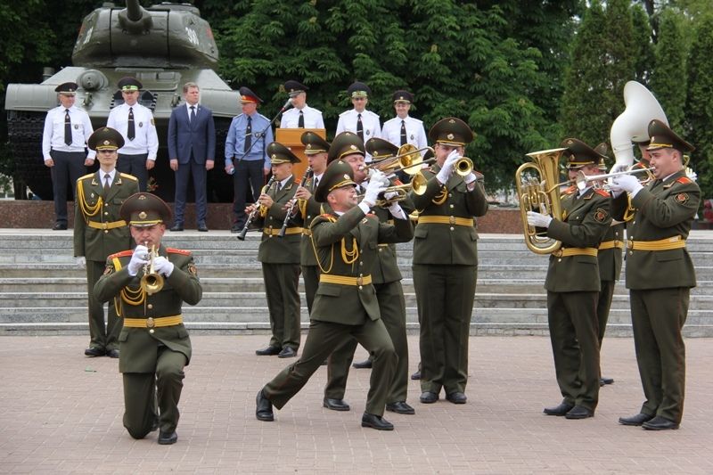 Республиканский слет-конкурс отрядов ЮИД открылся в Бобруйске. Фото