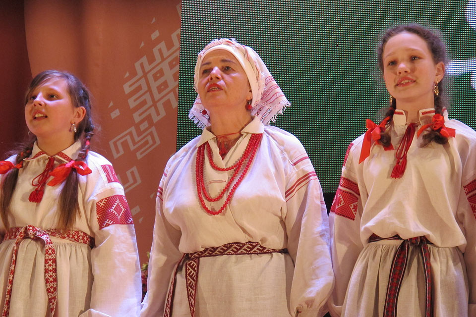 Гомельчане приезжают в Могилев с концертом «Новогодний калейдоскоп»